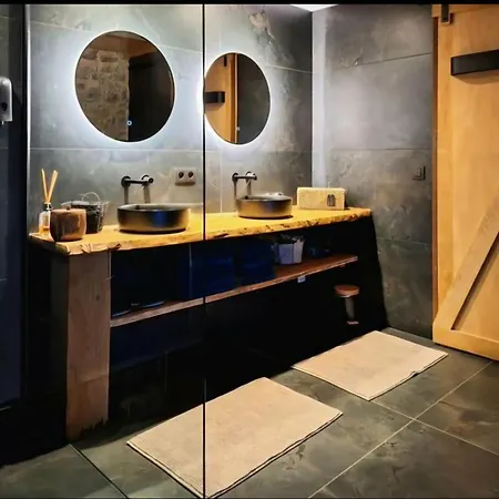 3 Waters Loft Wellness Luxe Avec Jacuzzi, Sauna & Hammam Privatifs Dans Les Ardennnes Willa *
