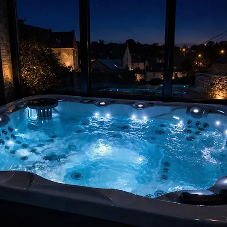 וילה 3 Waters - Private With Jacuzzi, Sauna & Hammam *
